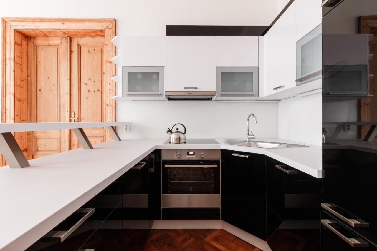 Prague Days - Stylish New Town Apartments Eksteriør billede